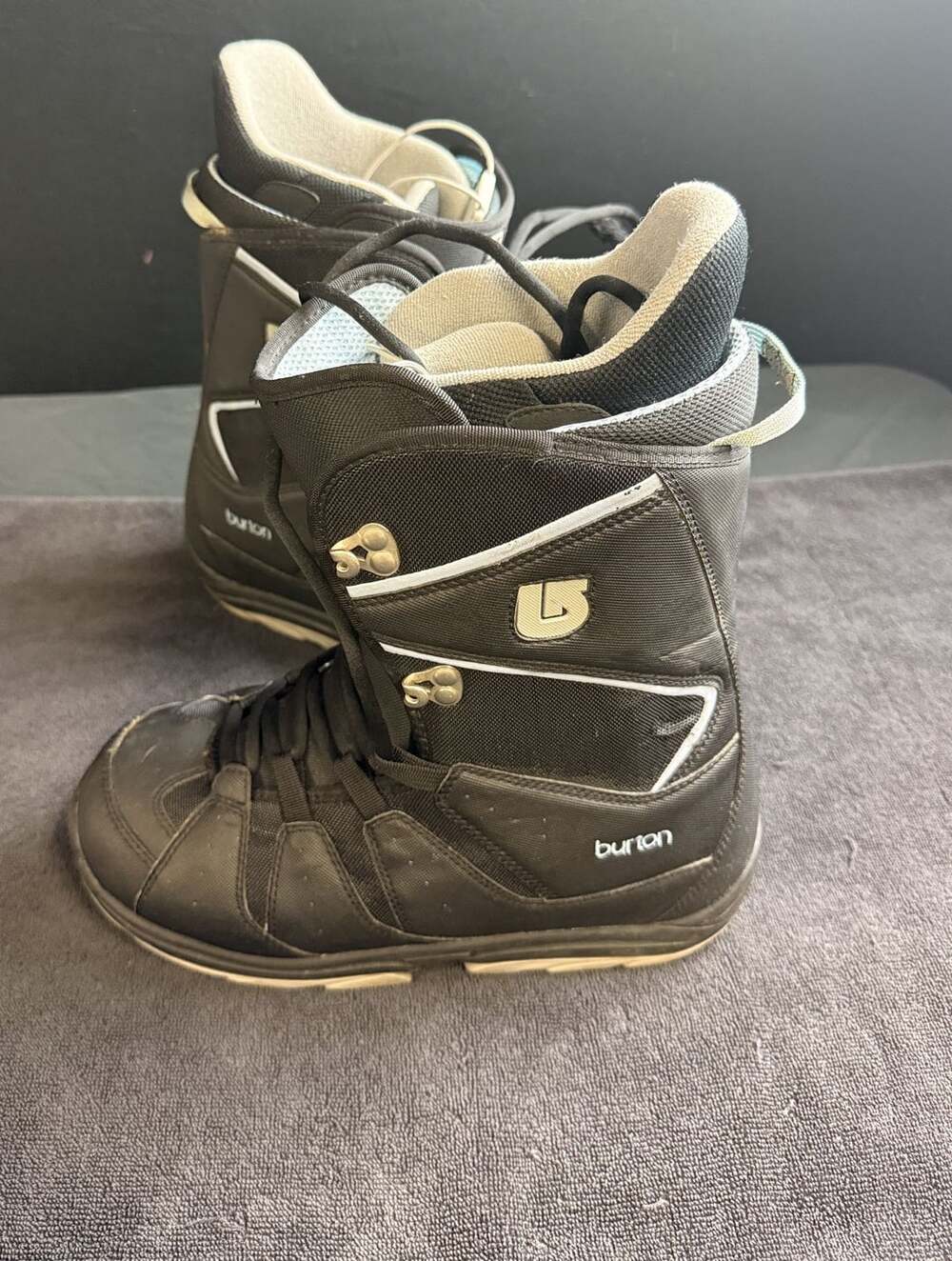 Burton Moto Women's Snowboard Boots Size 10 Black